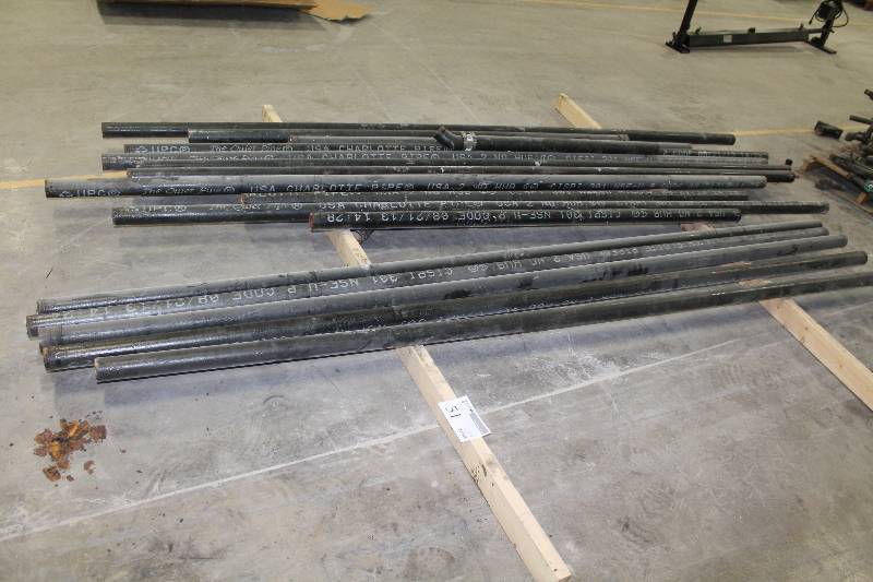 lot 51 image: Pipe