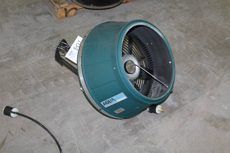 lot 104 image: Aqua Fog Turbo XE Fogger