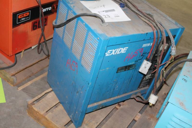lot 23 image: Exide System 3000 Battery Charger