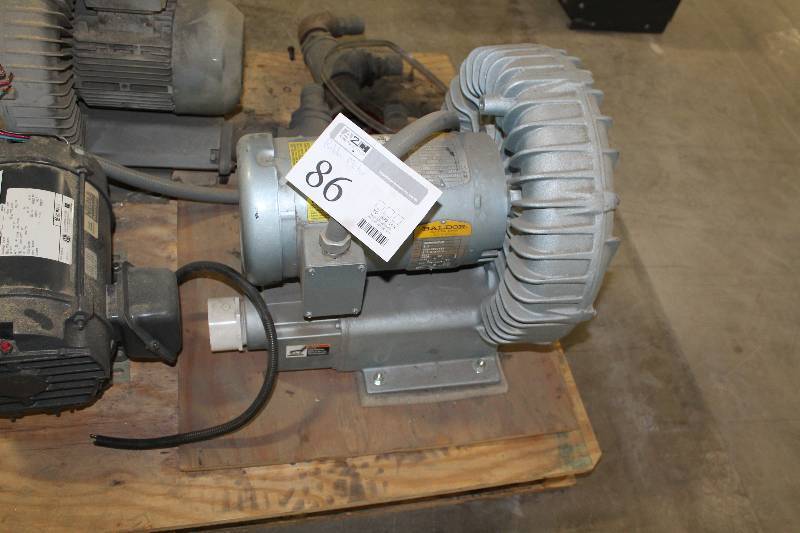 lot 86 image: Baldor Industrial Motor