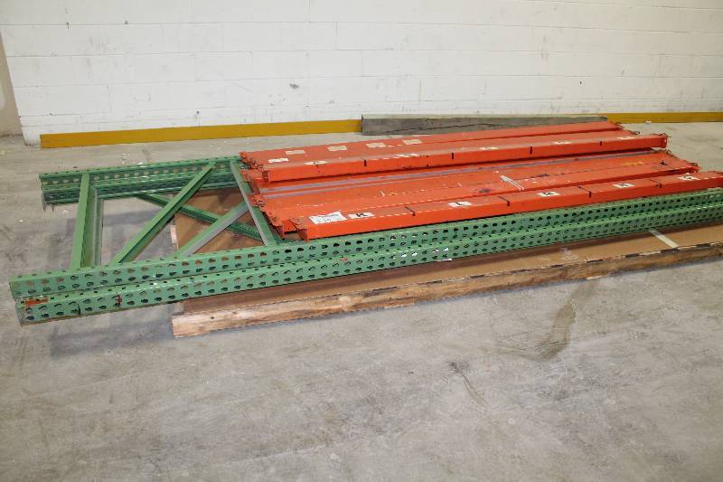 lot 144 image: Lot of (11) Pallet Racking Beams, Uprights