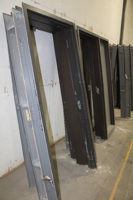 lot 133 image: Single Metal Door Frame