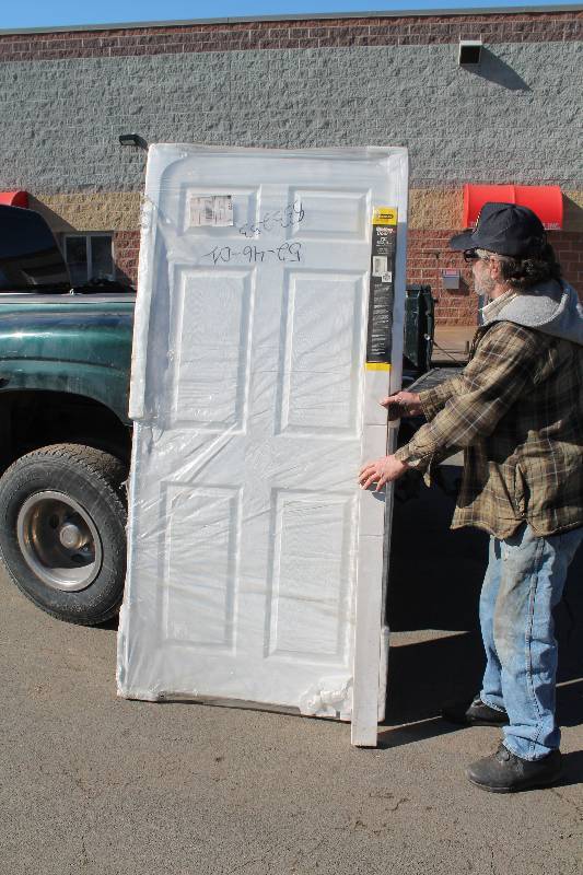 lot 22 image: Sliding Door 72 Stanley