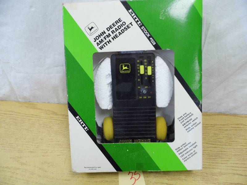John Deere AMFM Radio w Headset