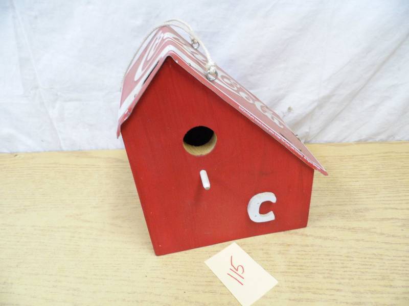 Coke Birdhouse