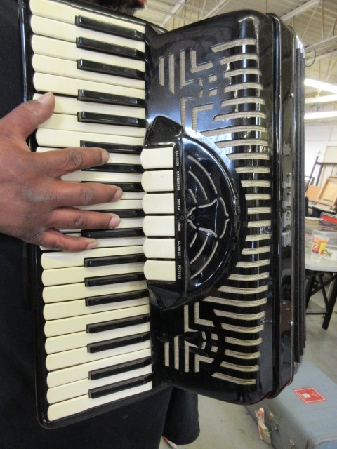lot 702 image: BELL CUSTOM ACCORDION W TRAVEL CASE