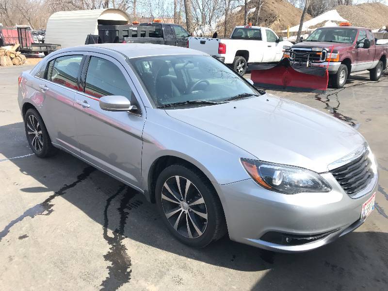 2013 Chrysler 200 S
