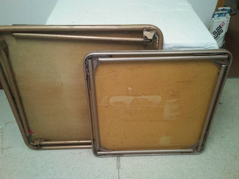 lot 17 image: Vintage Folding Card Tables (2)