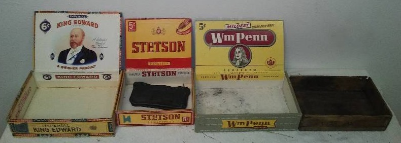 lot 64 image: 4 Cigar Boxes and leather pouch