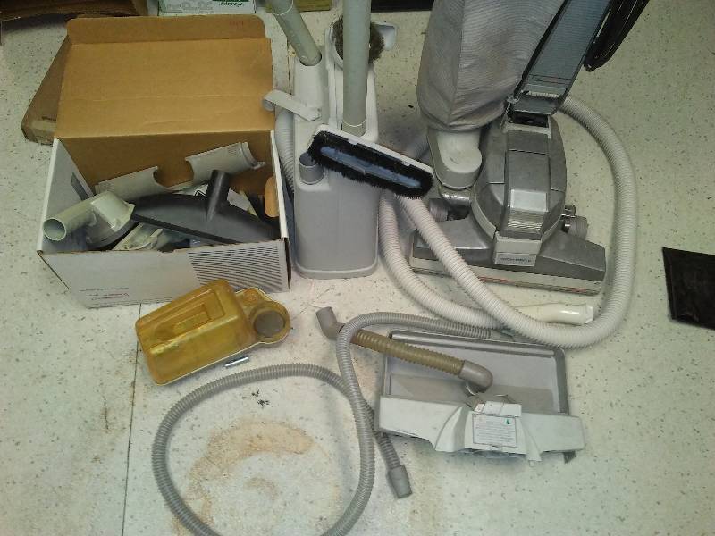 lot 96 image: Kirby Generation III 3 with many many attachments