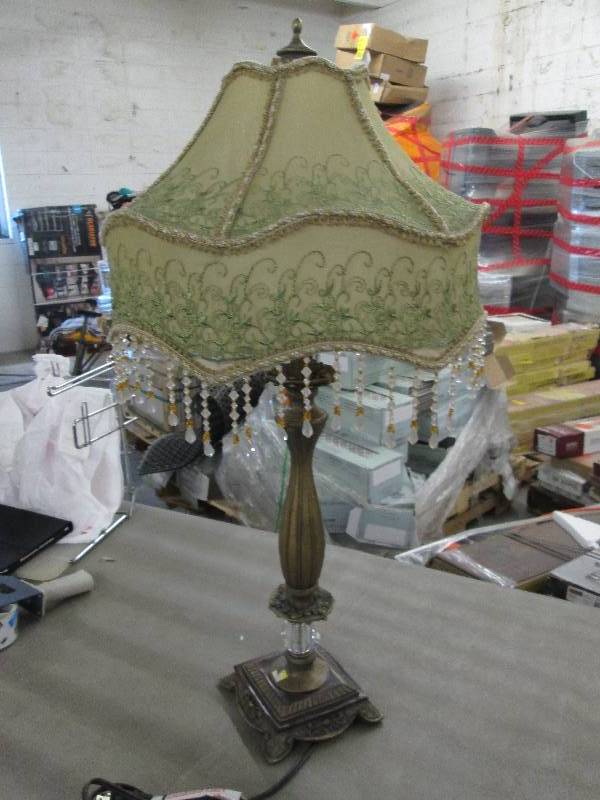 lot 2 image: Fringed Vintage Looking Table Lamp...
