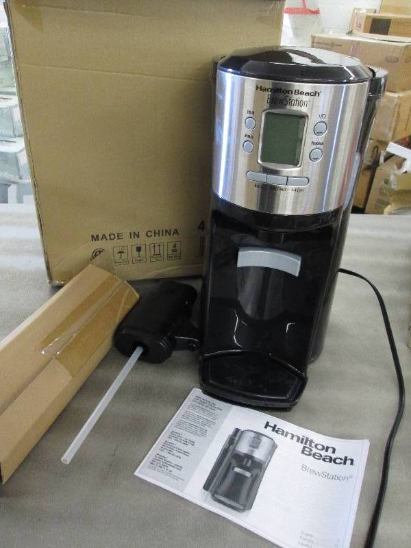lot 29 image: Hamilton Beach Brew Station open bo...