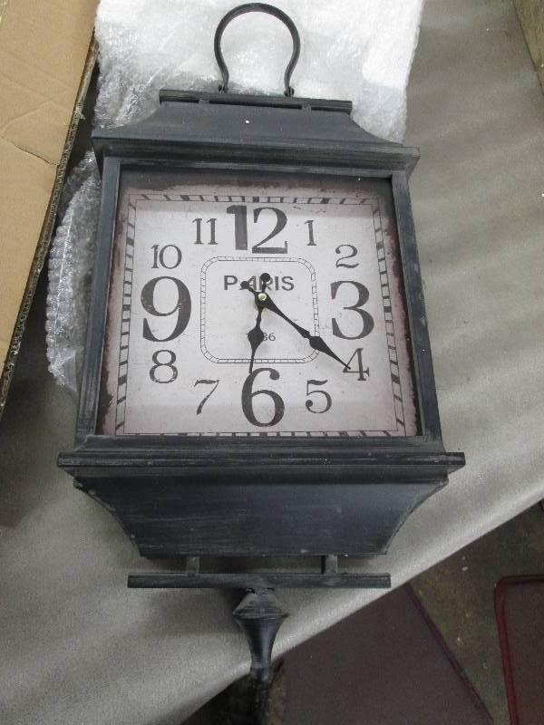 lot 41 image: Paris Wall Clock open box, untested...