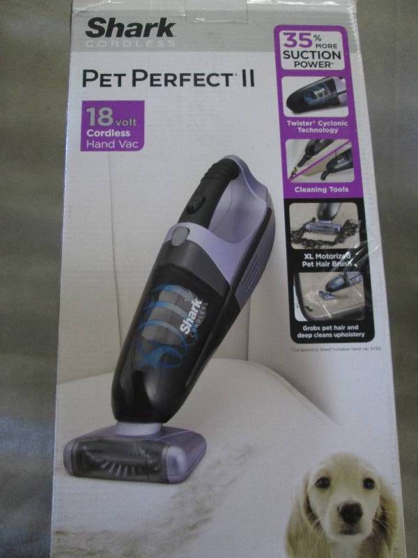lot 63 image: Shark Pet Perfect II HandHeld Vacuu...