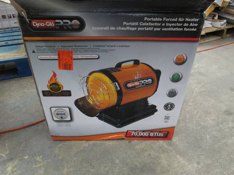 lot 67 image: Dyna-Glo 70K BTU Kerosene Radiant F...
