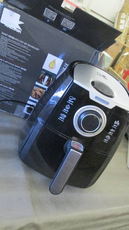 lot 103 image: 3.2-Qt. Air Fryer by Kalorik open...