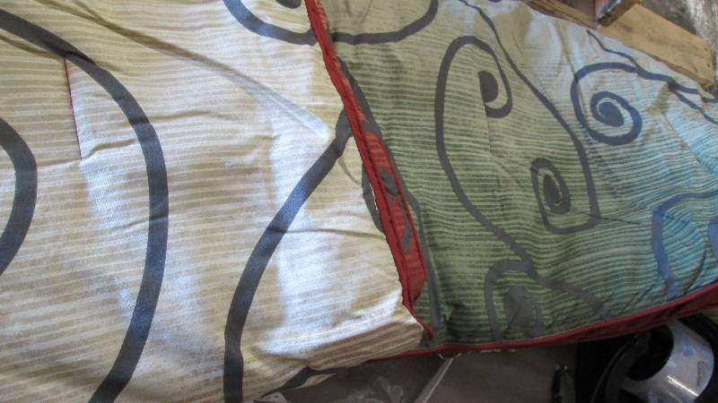 lot 157 image: Full Comforter Retail $84.99...