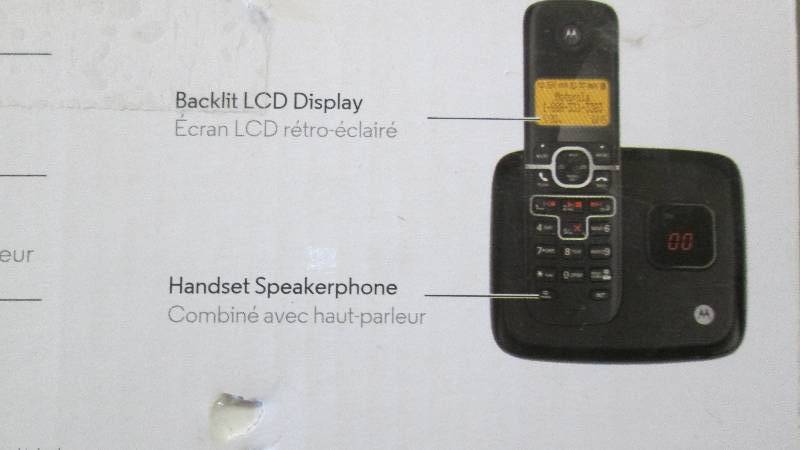 lot 179 image: Motorola Digital Cordless Phone ope...