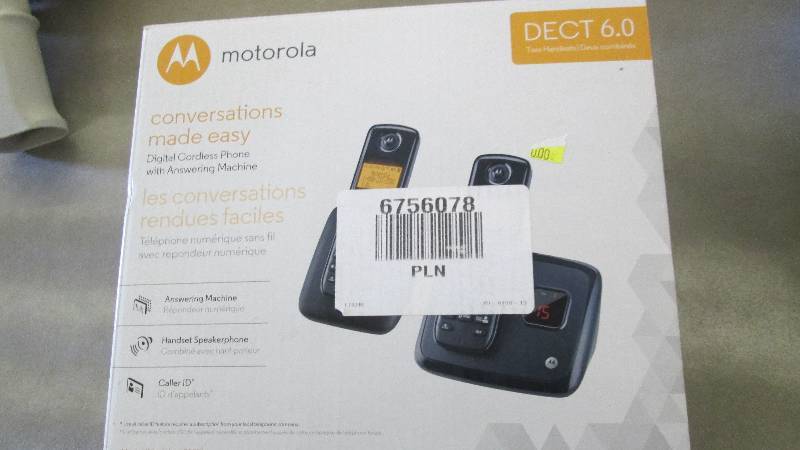 lot 180 image: Motorola Digital Cordless Phone ope...