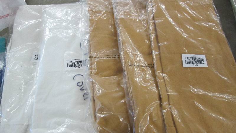 lot 186 image: Lot of 5 Dining Chair Covers...