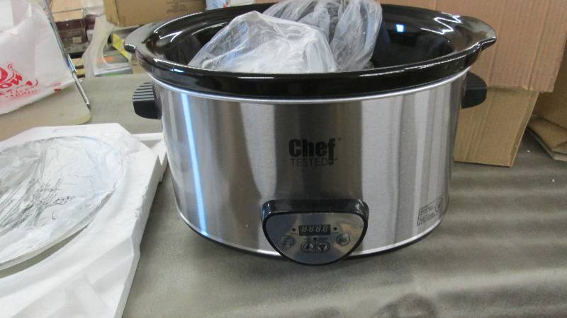 lot 188 image: Chef Tested 8.5-Qt. Digital Slow Co...