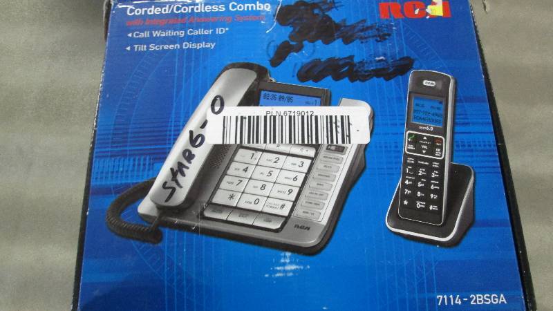 lot 190 image: RCA CordedCordless Combo Phone ope...