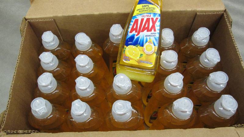 lot 247 image: Case of 20 Ajax Super Degreaser Dis...