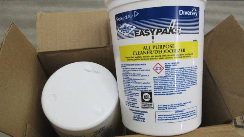 lot 277 image: Easy Paks Diversey General Purpose ...