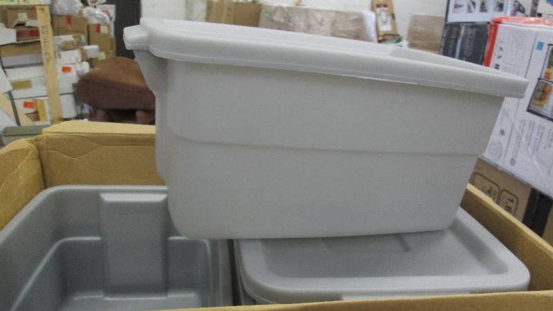 lot 287 image: Lot of 12 Rubbermaid  Commercial Ro...