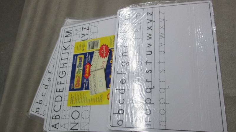 lot 295 image: Lot of 8 Magnetic Dry Erase Boards ...