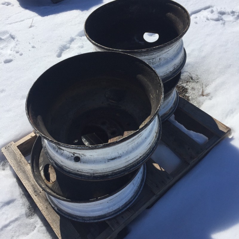 22.5 STEEL WHEELS FOR LARGE TRUCK