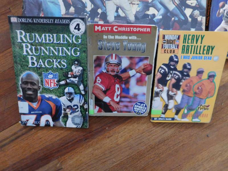 lot 74 image: Football Memorabilia