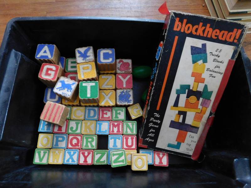 lot 77 image: Vintage Wood Blocks