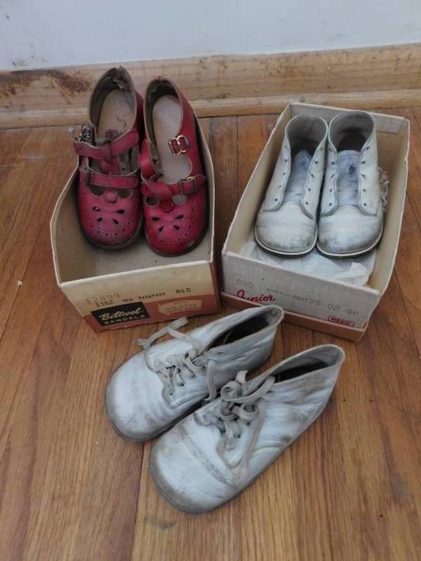 lot 91 image: Vintage Baby Shoes