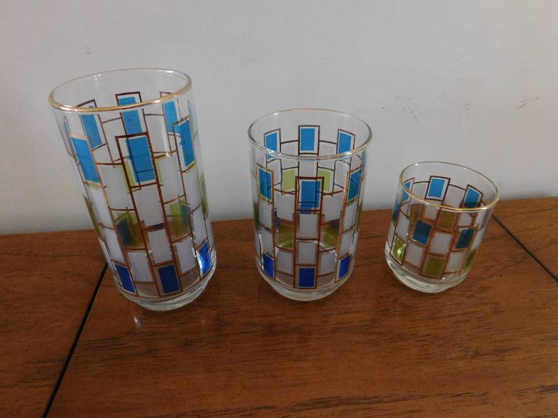 lot 116 image: Multi-Colored Drinking Glasses