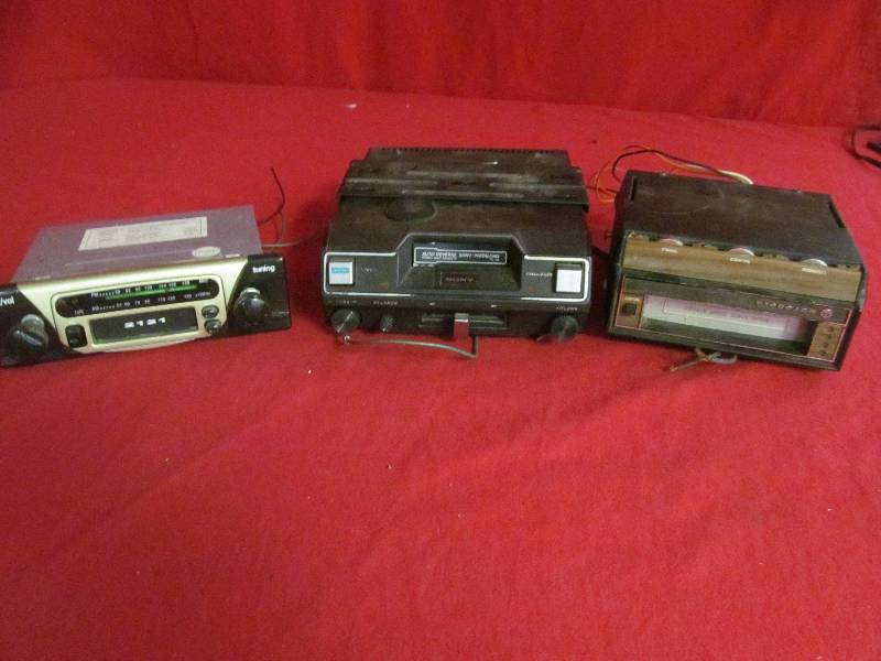 automotive stereo decks