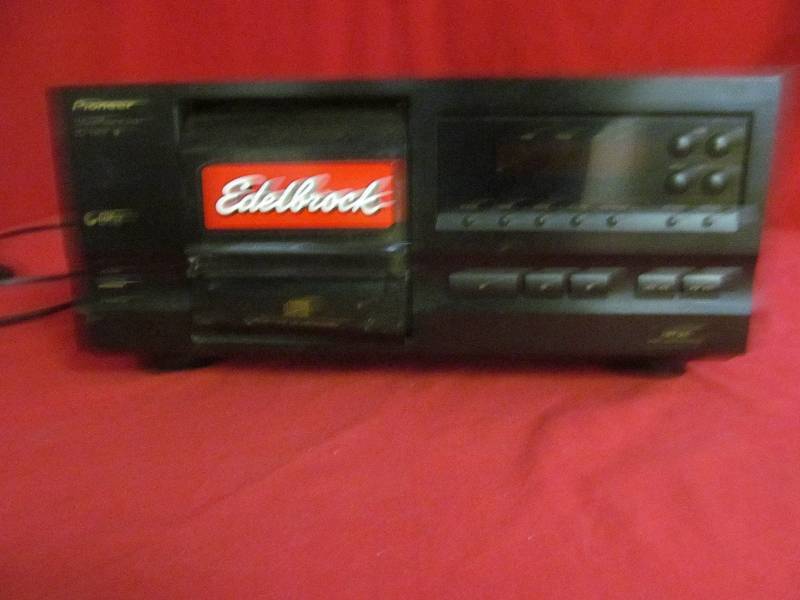 Pioneer CD player