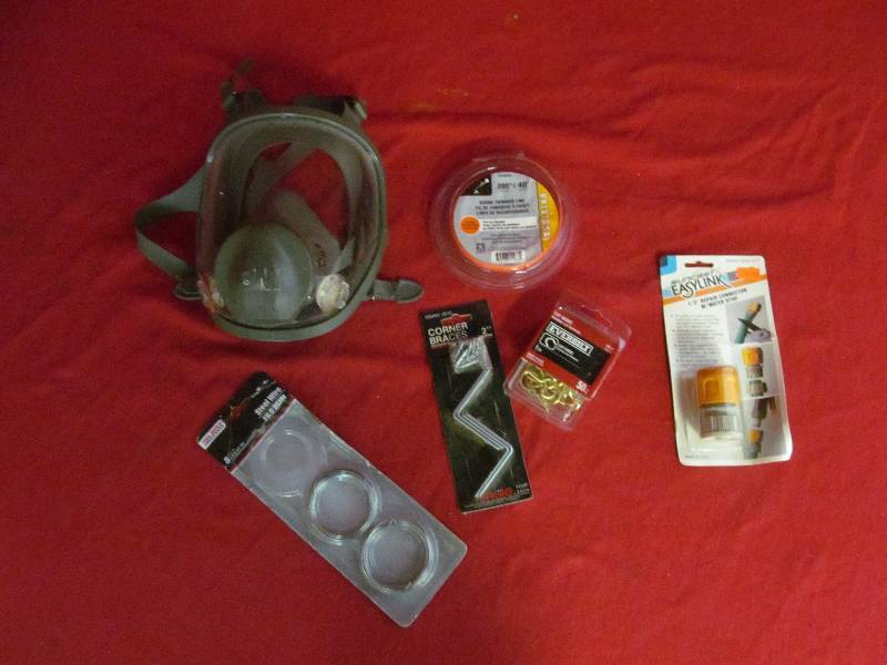 3M respirator mask, hardware