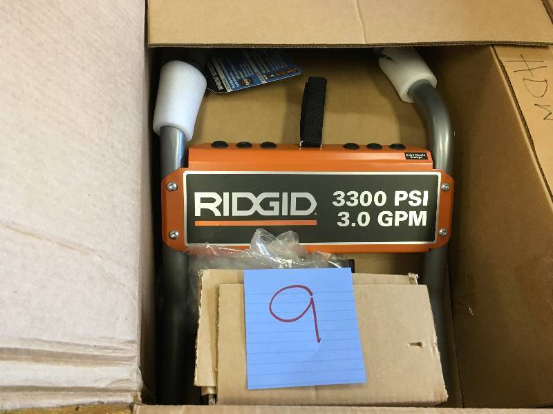 Ridgid 3,300-PSI 3.0-GPM Subaru Engine Gas Pressure Washer with Cat Pump and Idle Down not used