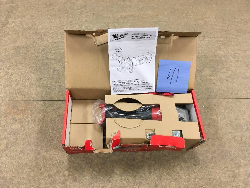 Milwaukee M18 18-Volt Lithium-Ion Cordless 4-12 in. Cut-OffGrinder (Tool-Only) not used