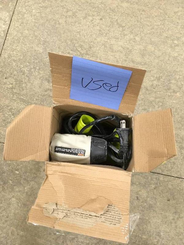 Ryobi 2.6 amp 5 in Random Orbit Sander Used in working condition