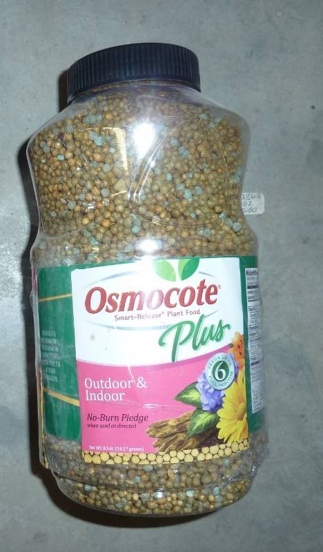 9 lbs of Osmocote Plus Plant Food ...