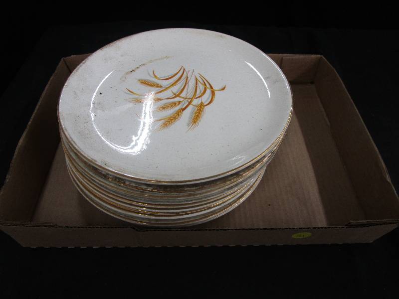 lot 31 image: Wheat Pattern Plates