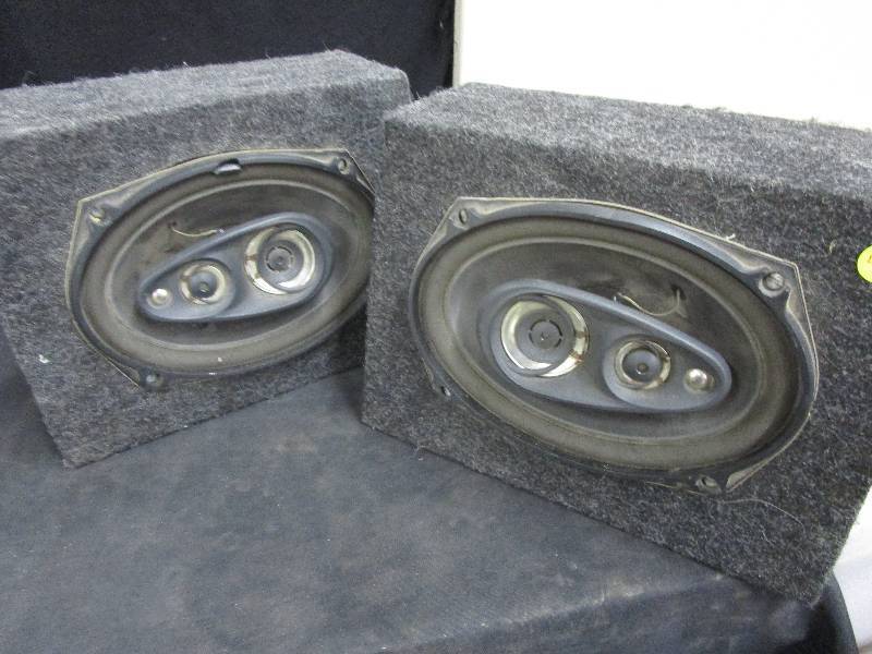 lot 46 image: Pair of Speakers and Boxes