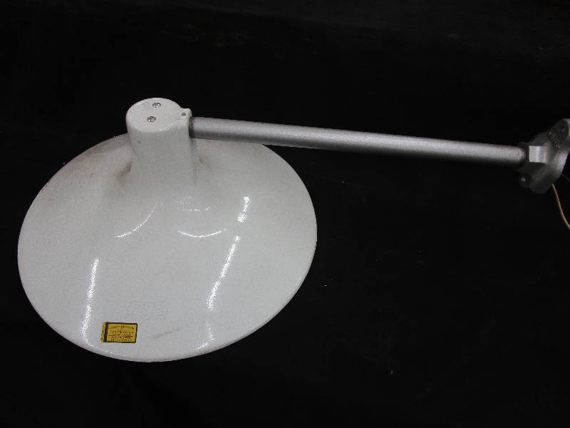 lot 80 image: Steber Sturdilite Never Installed