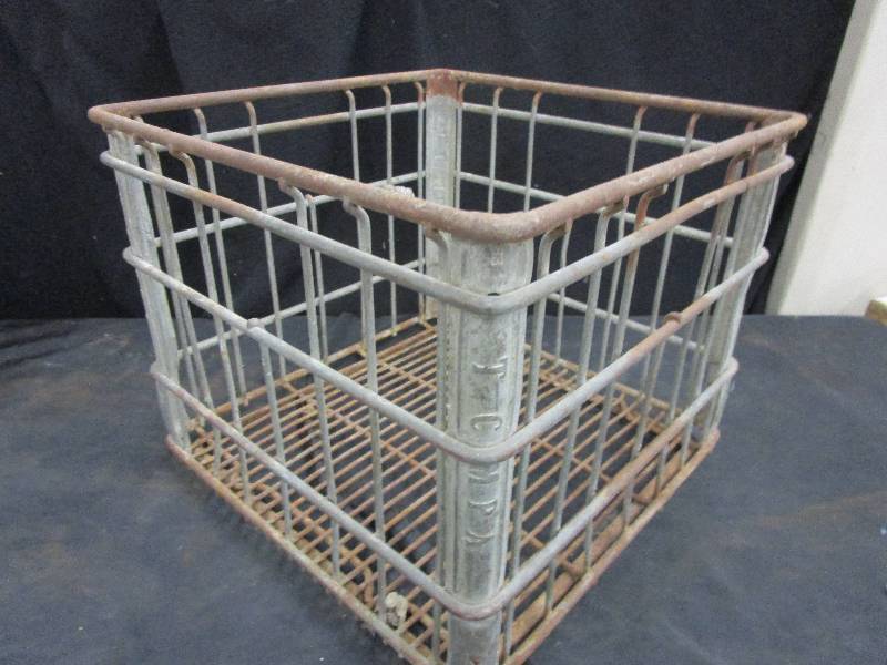 lot 85 image: Metal Crape TCMPA