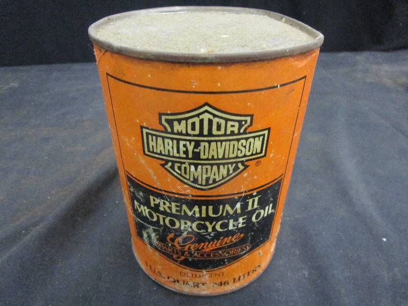lot 98 image: Harley Davidson Premium II Motorcycle Oil Can Full