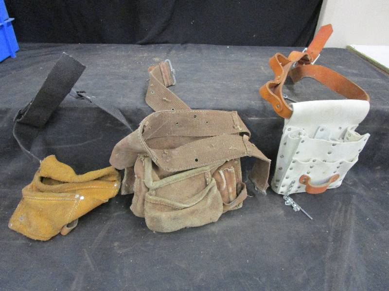 lot 128 image: Various Tool Belts
