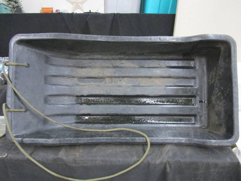 lot 135 image: Otter Sport Sled