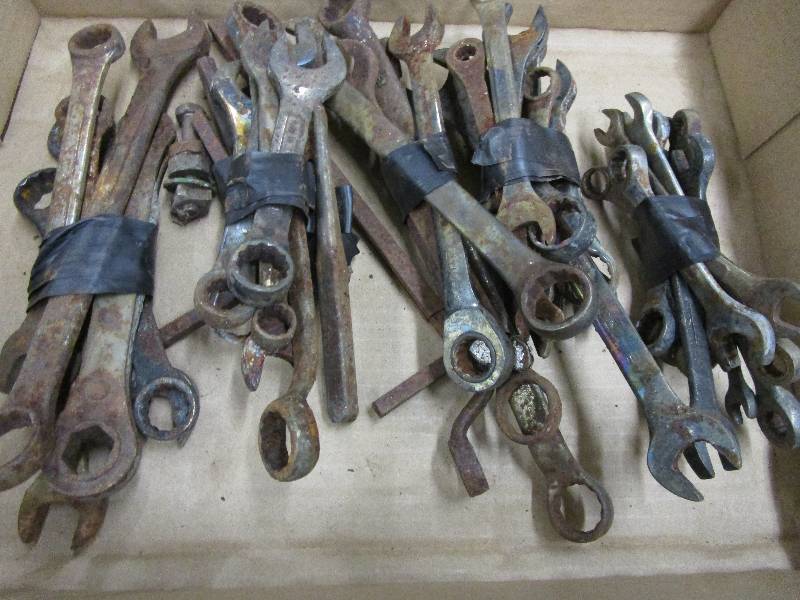 lot 139 image: Various Wrenches